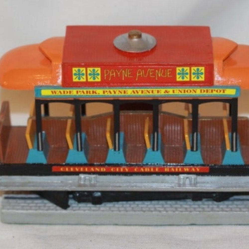 1994 Lefton Cable Car Display Cleveland City  Measures